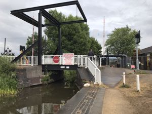 Photo 8- click for photo gallery